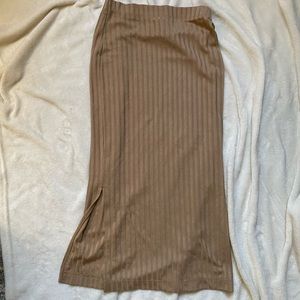 HM Divided Ribbed Nude Bodycon Skirt